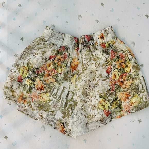 12th Tribe Shorts NWOT - Picture 3 of 6